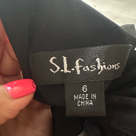 Brand: S.L.Fashions, size: 6, black and silver dress. - Picture 9 of 11
